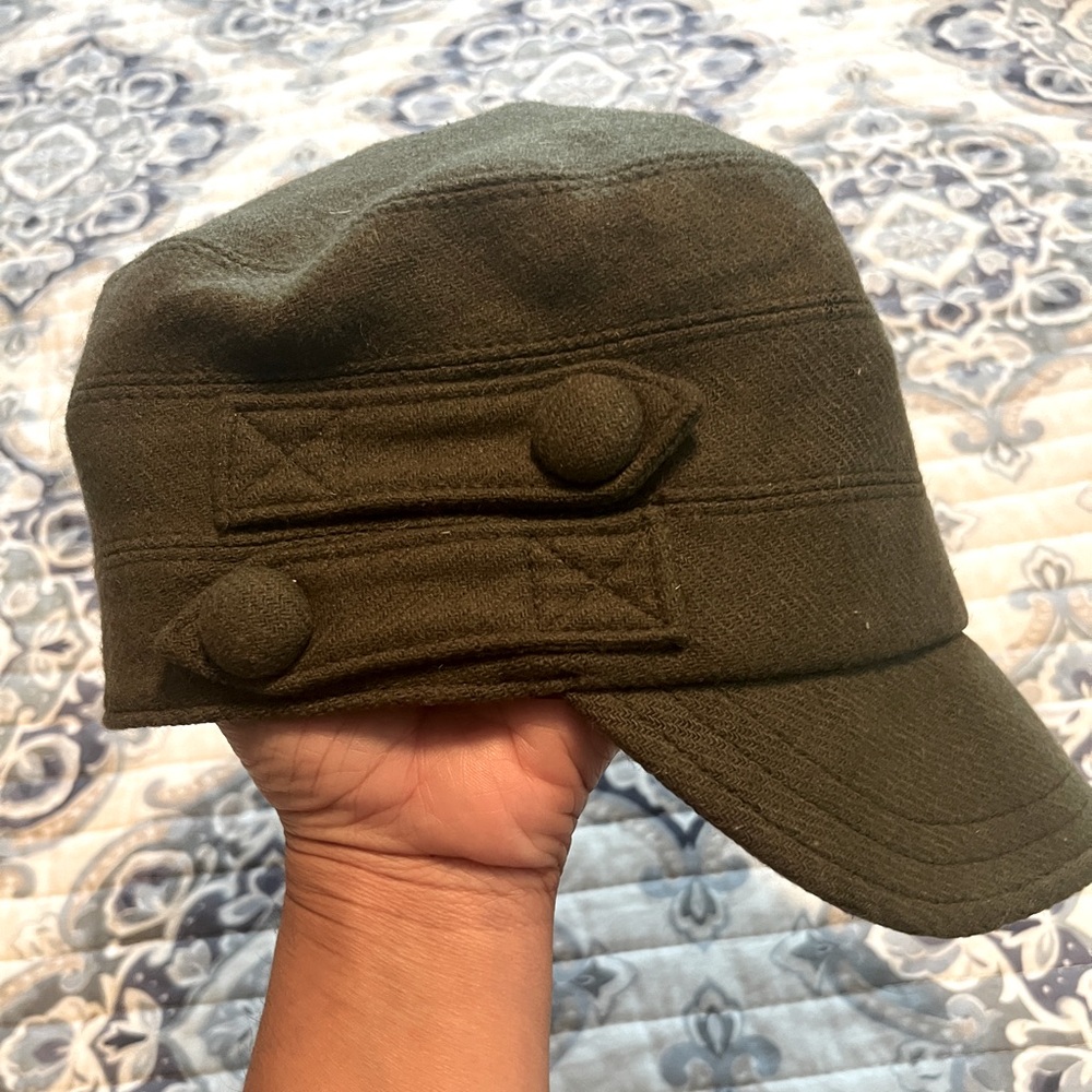 San Diego Hat Women’s Cap With Buckle Newsboy Wool Cap. Women’s One Size.